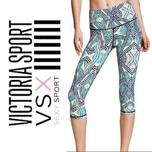 Reflective white & neon crop leggings | size L